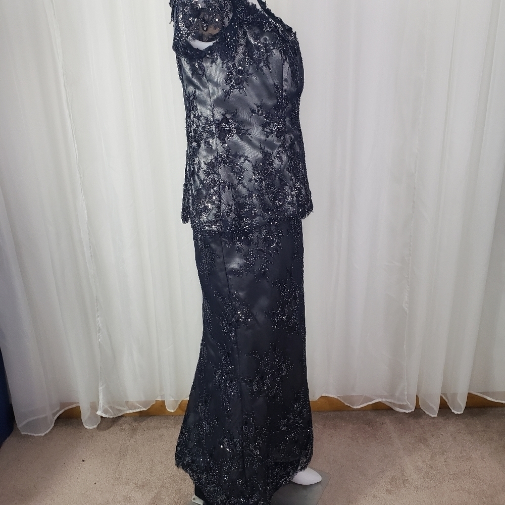 Tina di Martino silver gray and black beaded floral gown - Picture 5 of 7